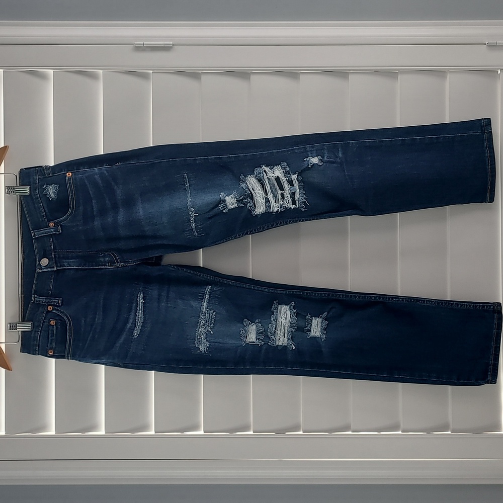 Levi's Men's 511 Blue Jeans (prewashed blue) Destressed / Destroyed